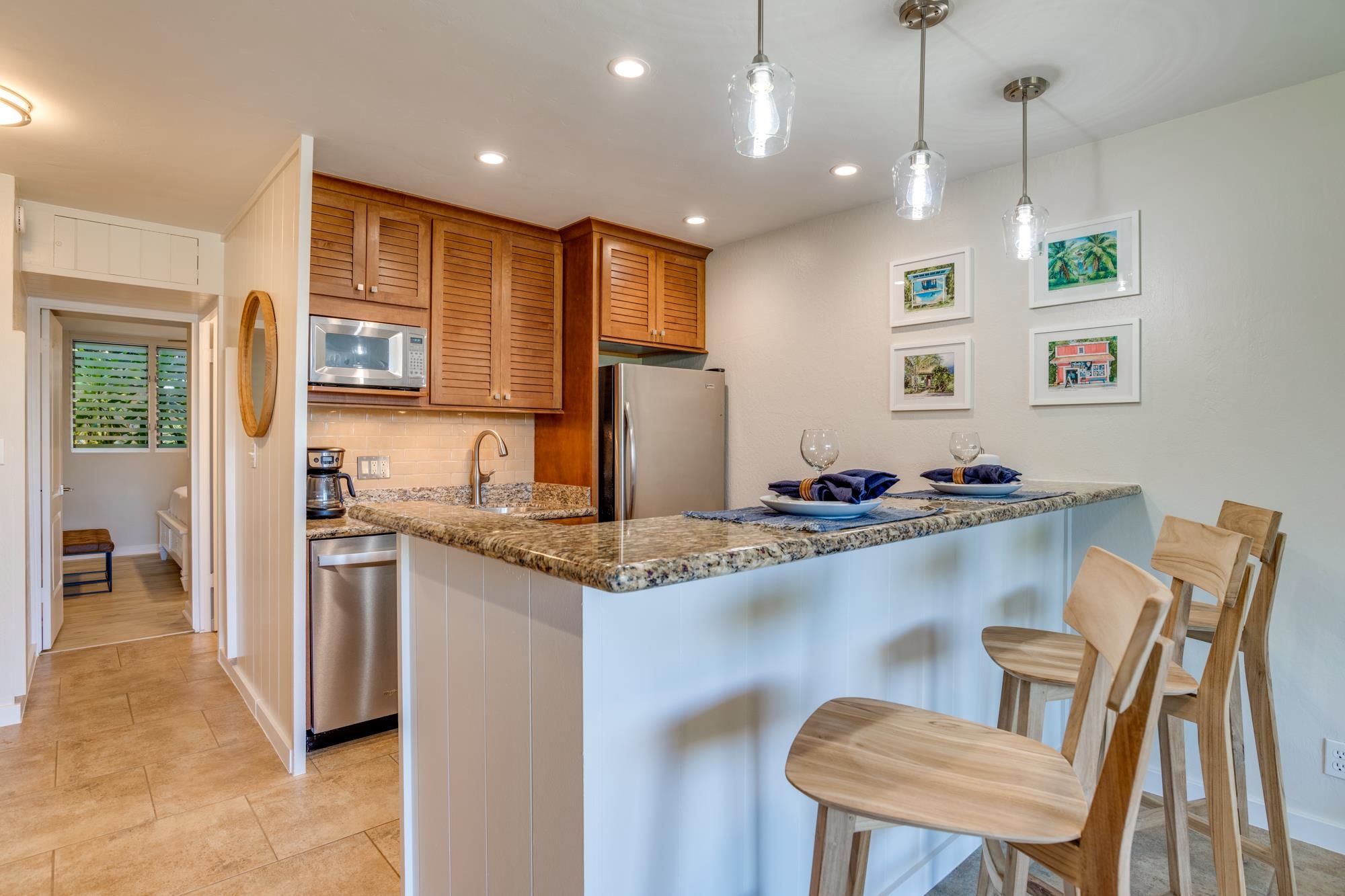 Mahina Surf condo # 122, Lahaina, Hawaii - photo 9 of 40