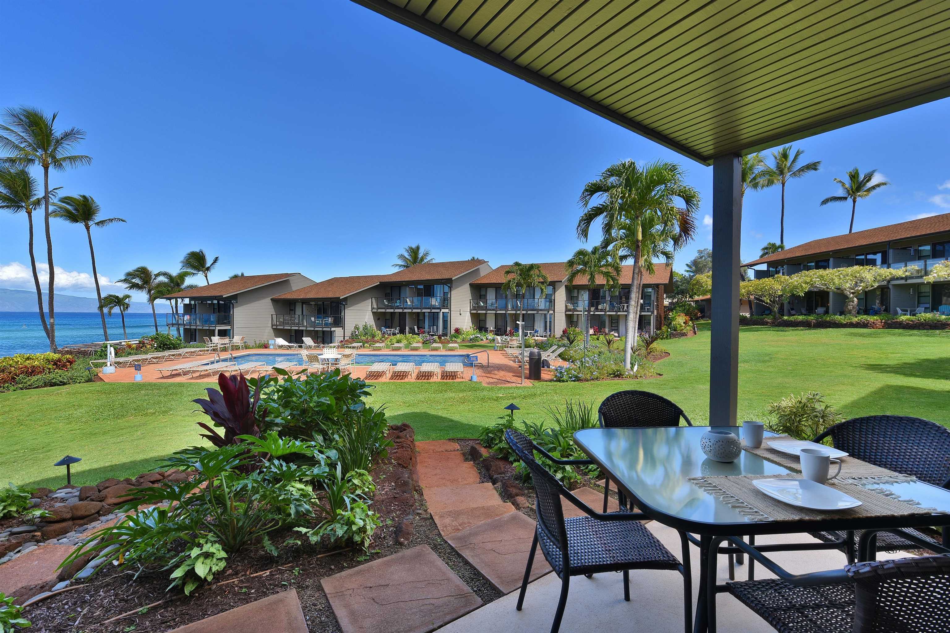 Mahina Surf condo # 123, Lahaina, Hawaii - photo 2 of 31