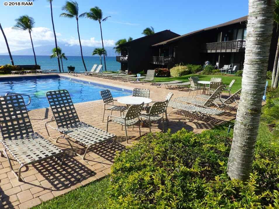 Mahina Surf condo # 205, Lahaina, Hawaii - photo 16 of 28