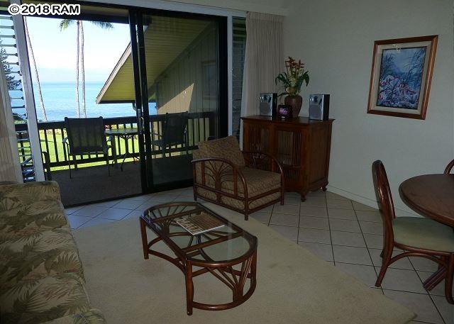 Mahina Surf condo # 205, Lahaina, Hawaii - photo 8 of 28