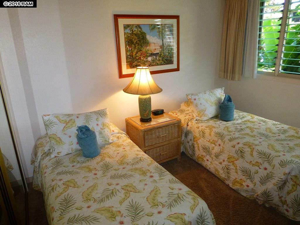 Mahina Surf condo # 207, Lahaina, Hawaii - photo 19 of 25