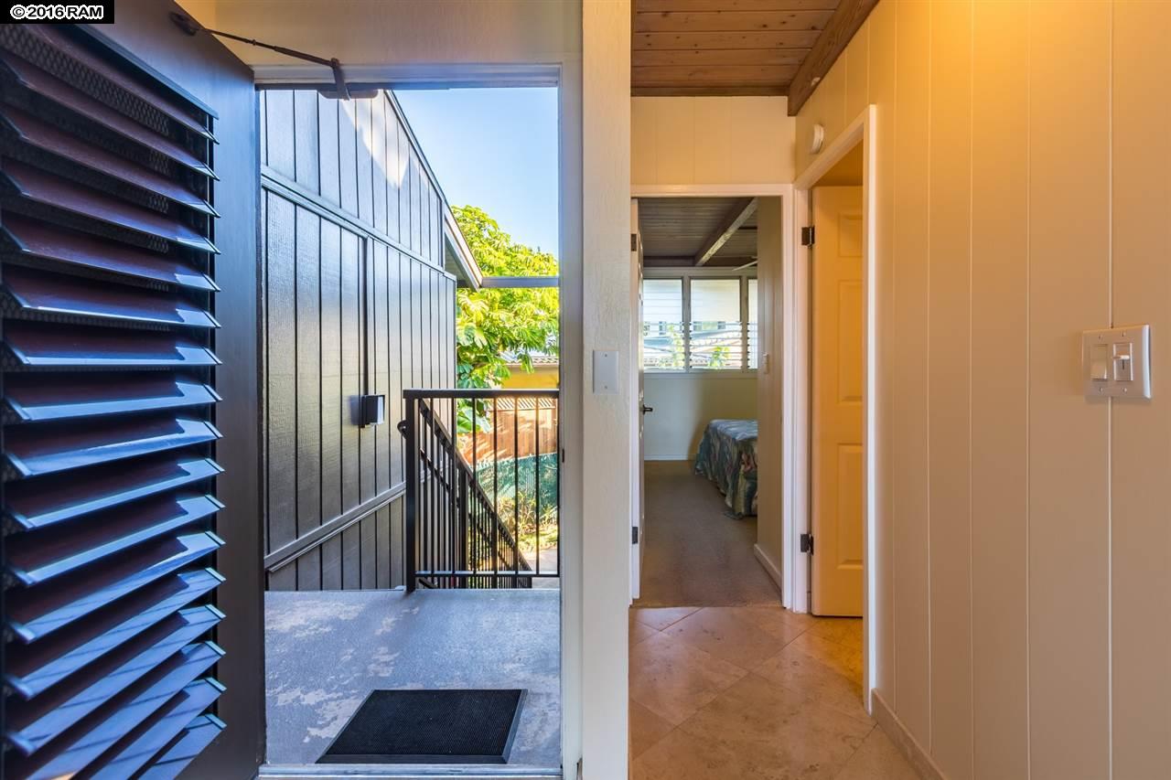 Mahina Surf condo # 208, Lahaina, Hawaii - photo 18 of 30