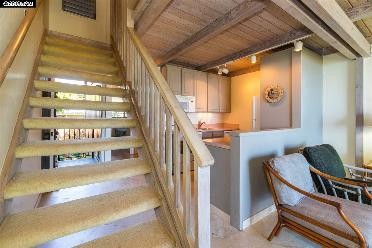 Mahina Surf condo # 208, Lahaina, Hawaii - photo 22 of 30