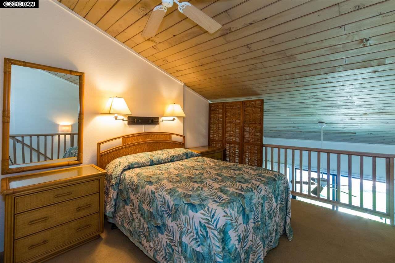 Mahina Surf condo # 208, Lahaina, Hawaii - photo 24 of 30