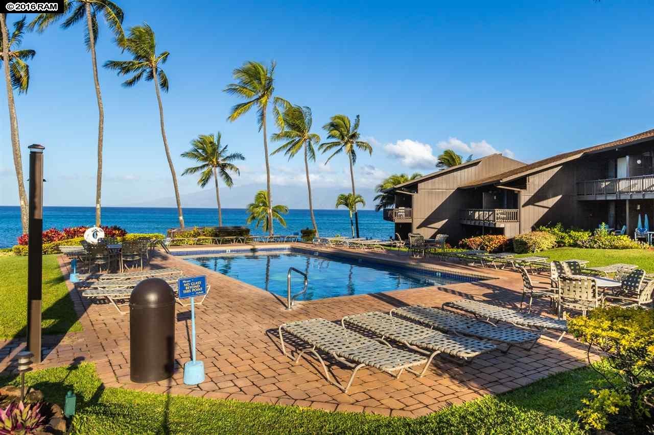 Mahina Surf condo # 208, Lahaina, Hawaii - photo 5 of 30