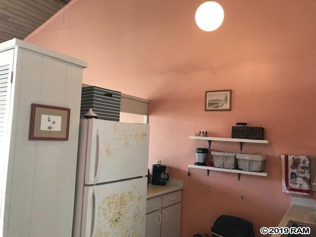 Mahina Surf condo # 209, Lahaina, Hawaii - photo 6 of 21