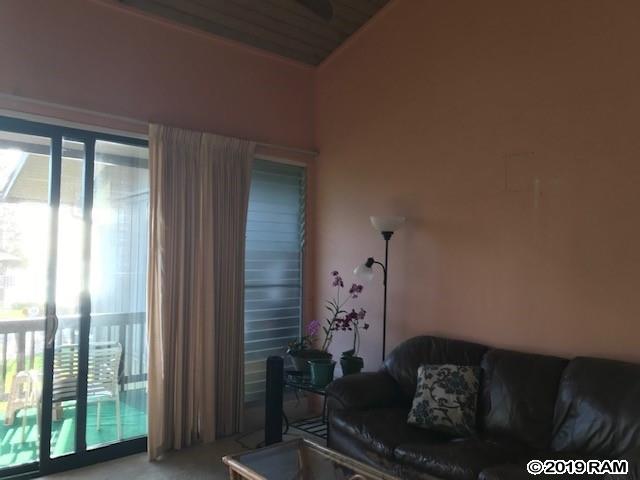 Mahina Surf condo # 209, Lahaina, Hawaii - photo 10 of 21