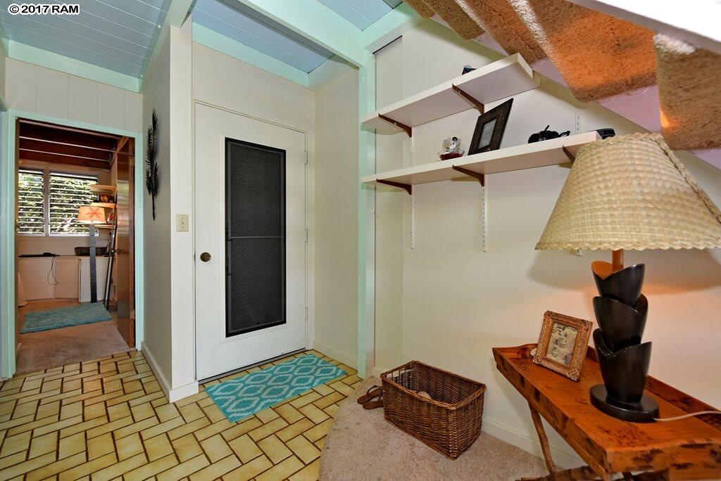 Mahina Surf condo # 215, Lahaina, Hawaii - photo 14 of 16