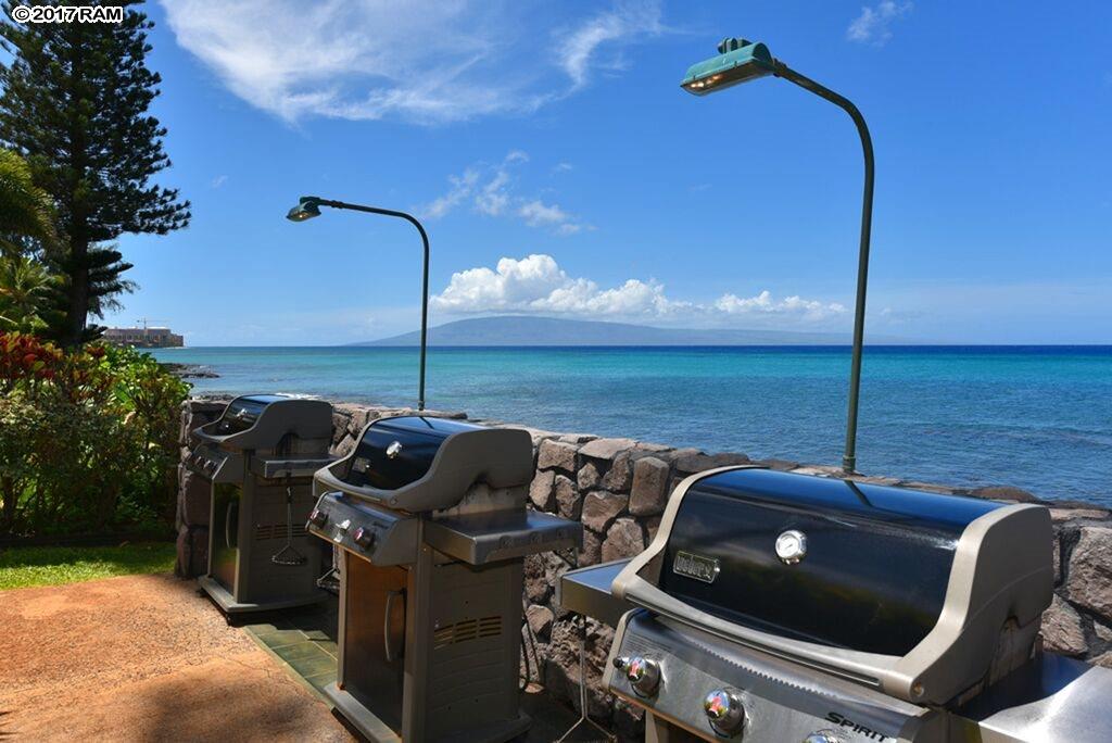 Mahina Surf condo # 215, Lahaina, Hawaii - photo 3 of 16
