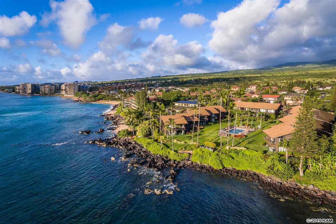 Mahina Surf condo # 222, Lahaina, Hawaii - photo 2 of 25