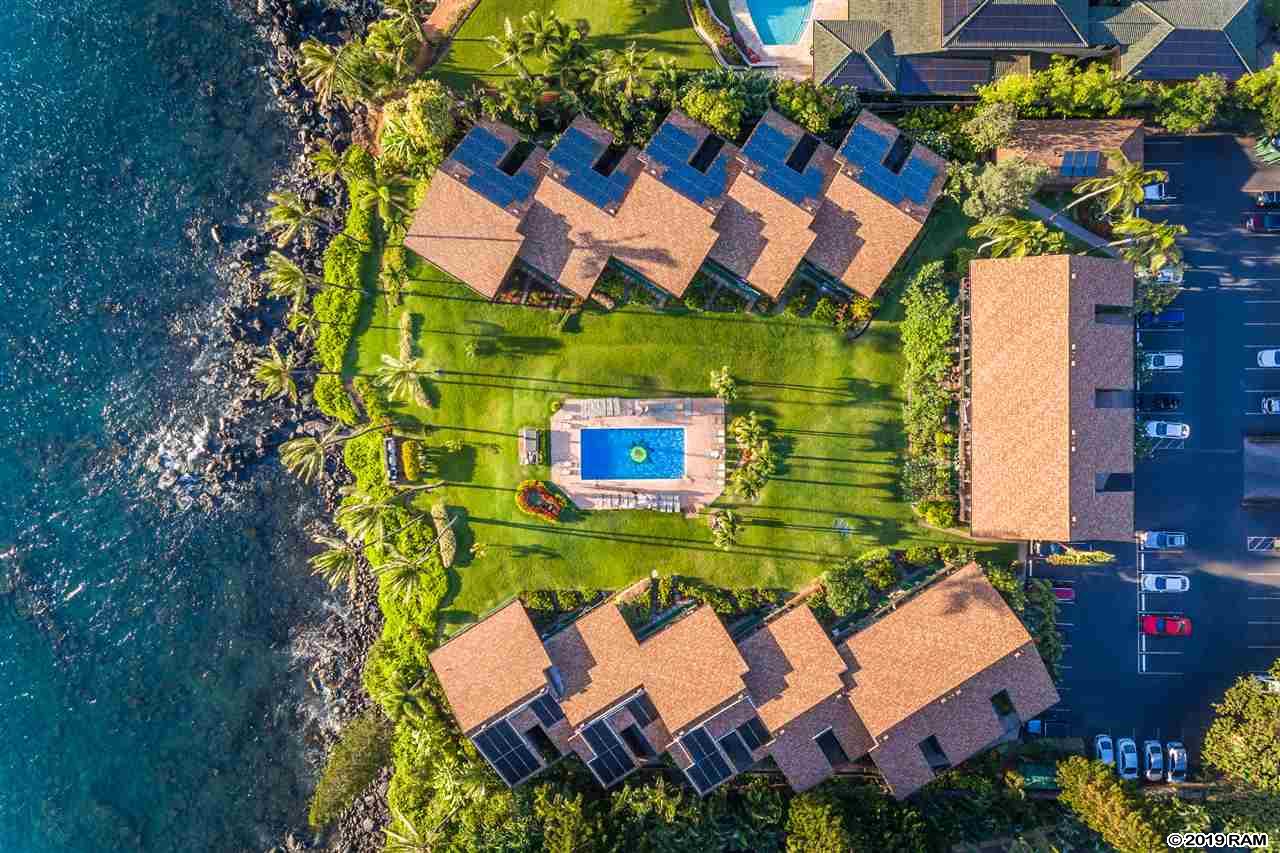 Mahina Surf condo # 222, Lahaina, Hawaii - photo 11 of 25