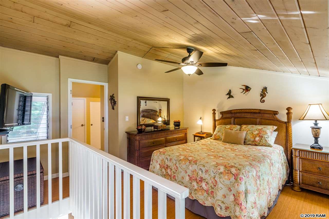 Mahina Surf condo # 222, Lahaina, Hawaii - photo 12 of 25