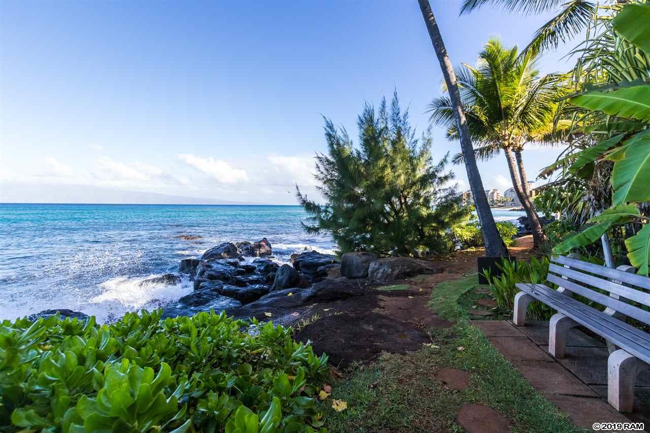 Mahina Surf condo # 222, Lahaina, Hawaii - photo 22 of 25