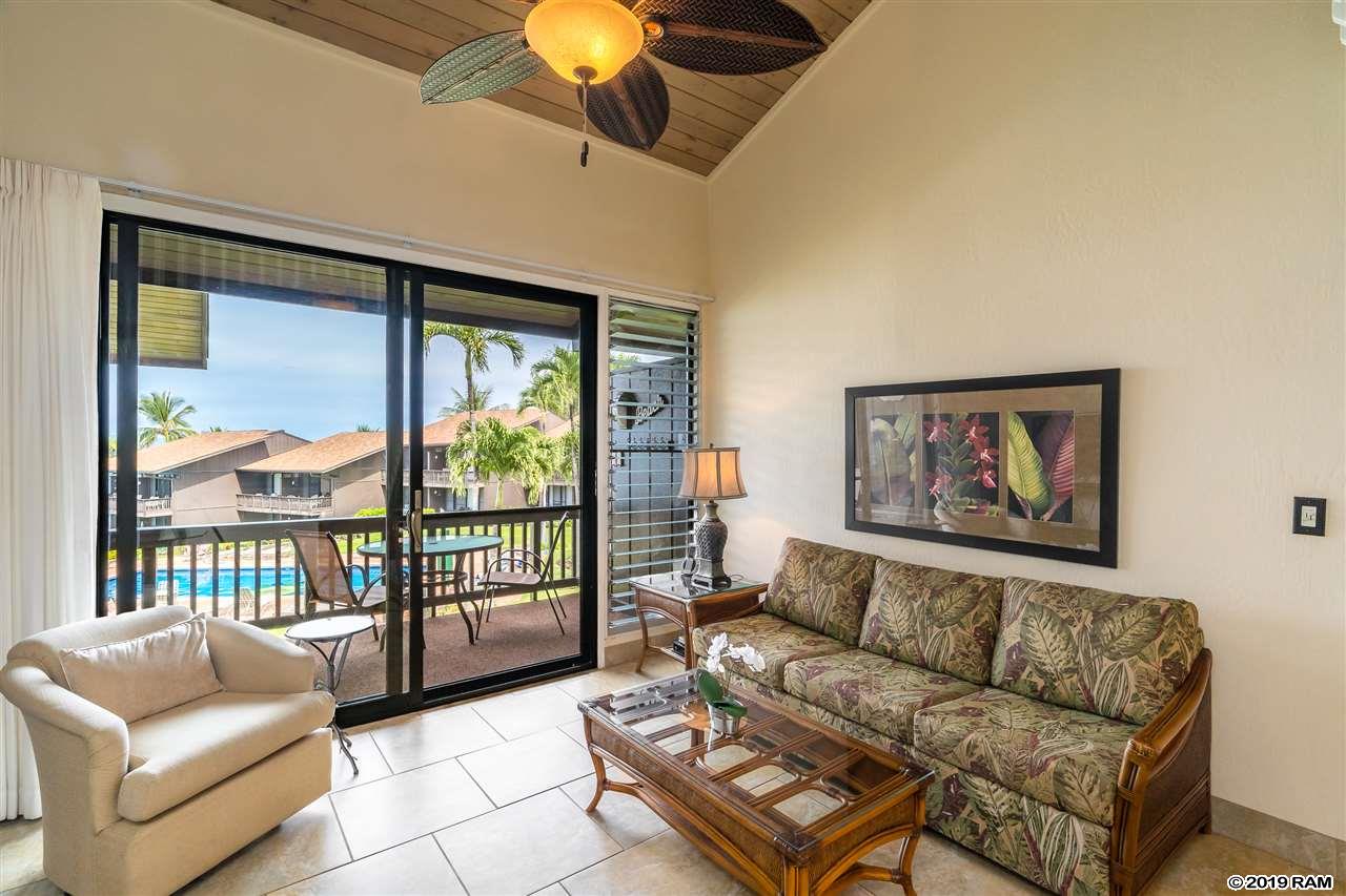 Mahina Surf condo # 222, Lahaina, Hawaii - photo 9 of 25