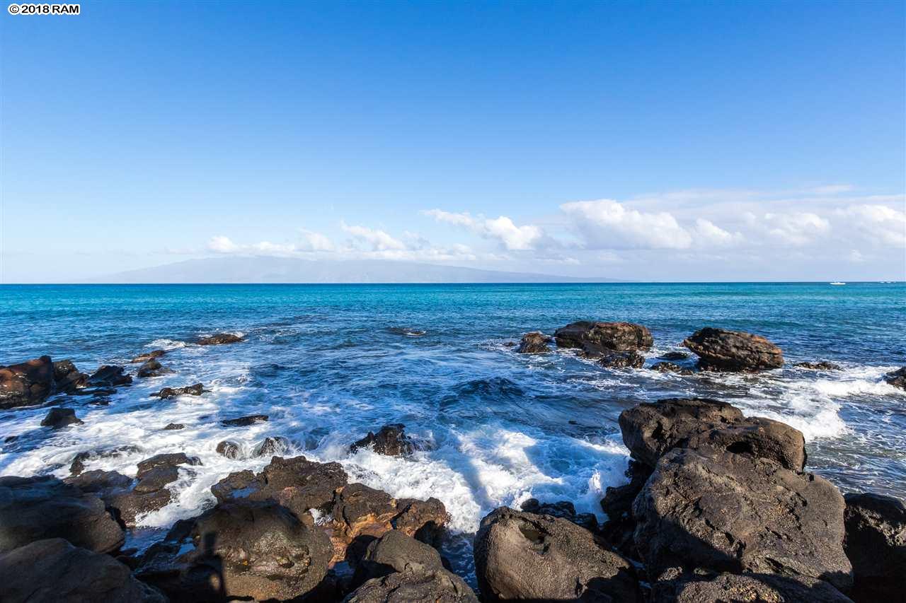 Mahina Surf condo # 223, Lahaina, Hawaii - photo 24 of 30