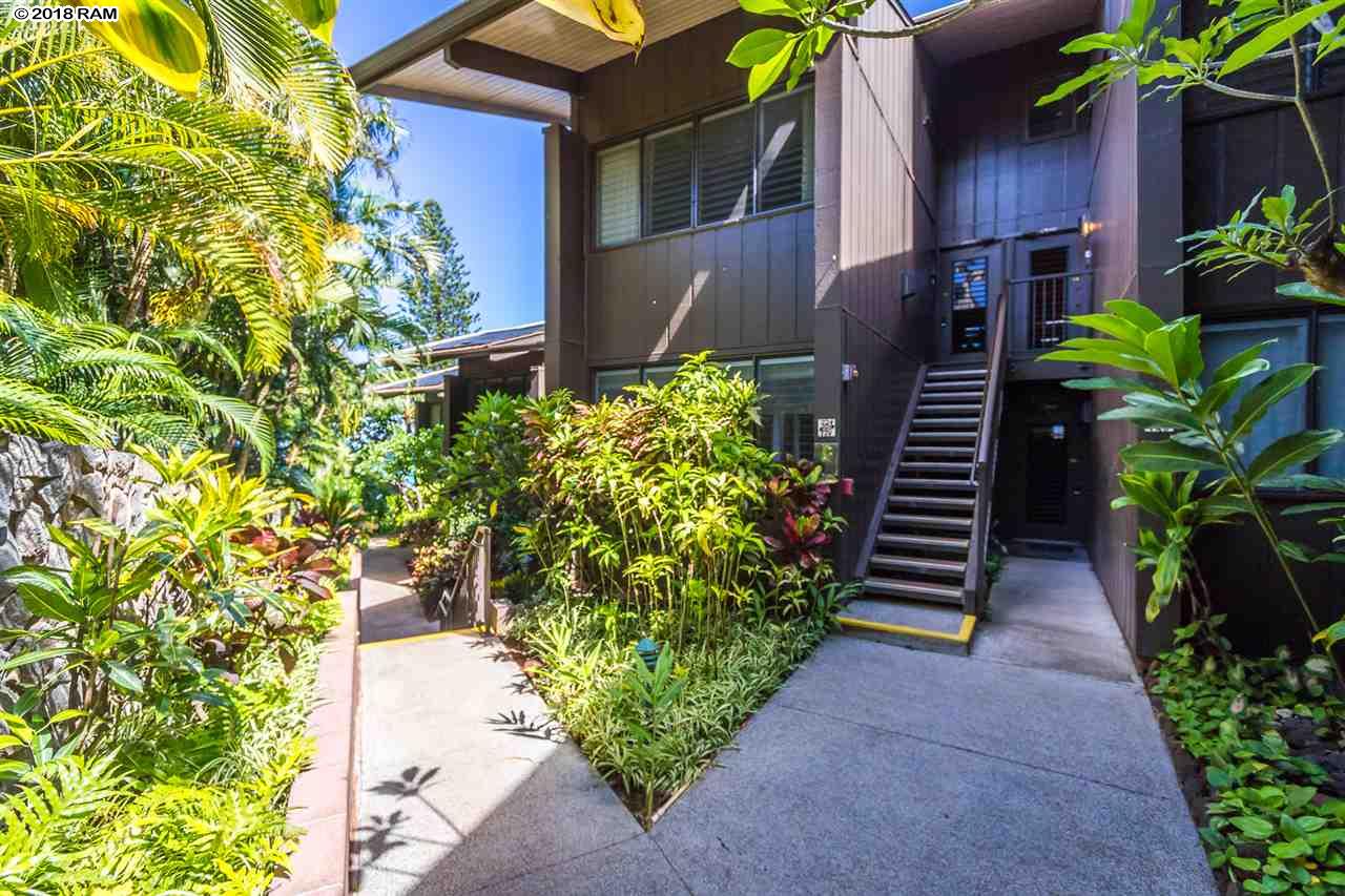 Mahina Surf condo # 223, Lahaina, Hawaii - photo 27 of 30