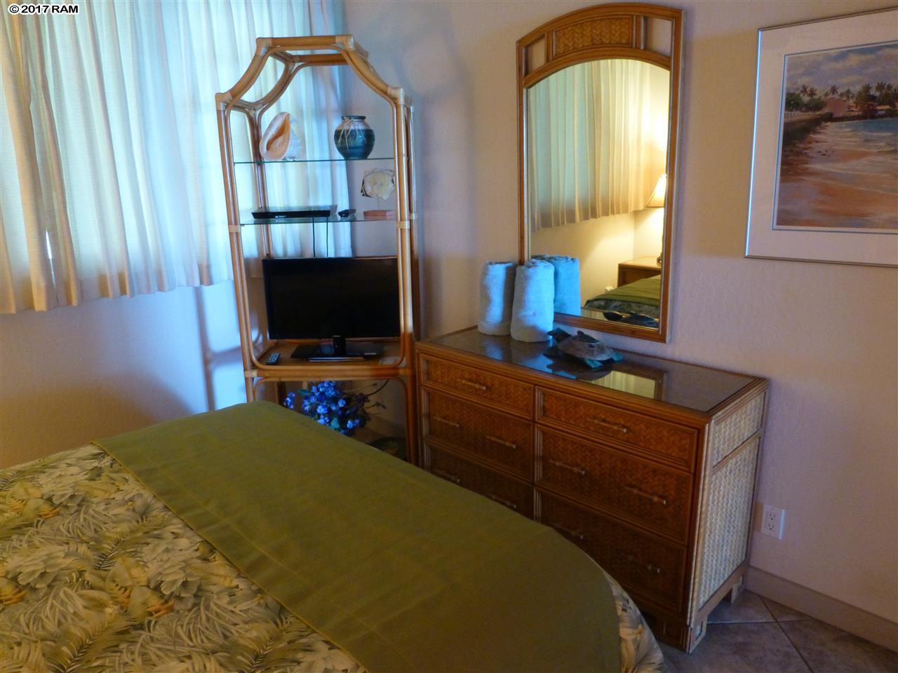 Mahina Surf condo # 227, Lahaina, Hawaii - photo 14 of 30