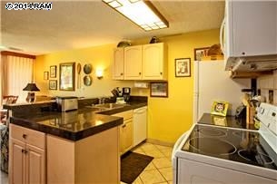 Mahina Surf condo # 107, Lahaina, Hawaii - photo 16 of 29