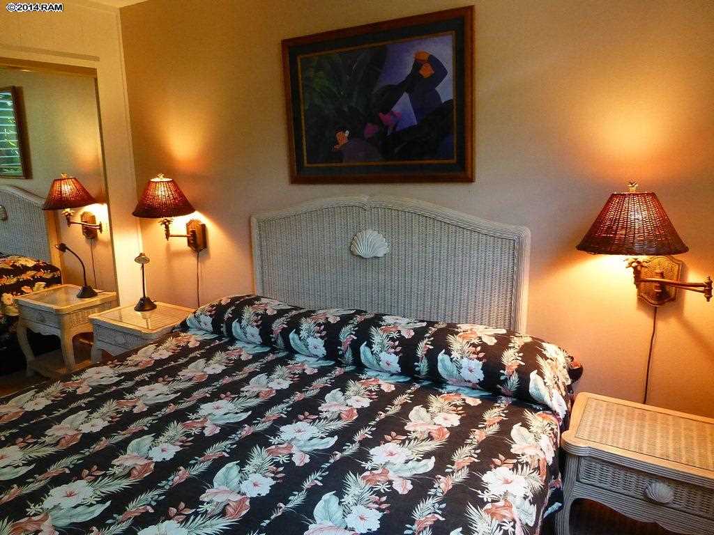 Mahina Surf condo # 107, Lahaina, Hawaii - photo 21 of 29