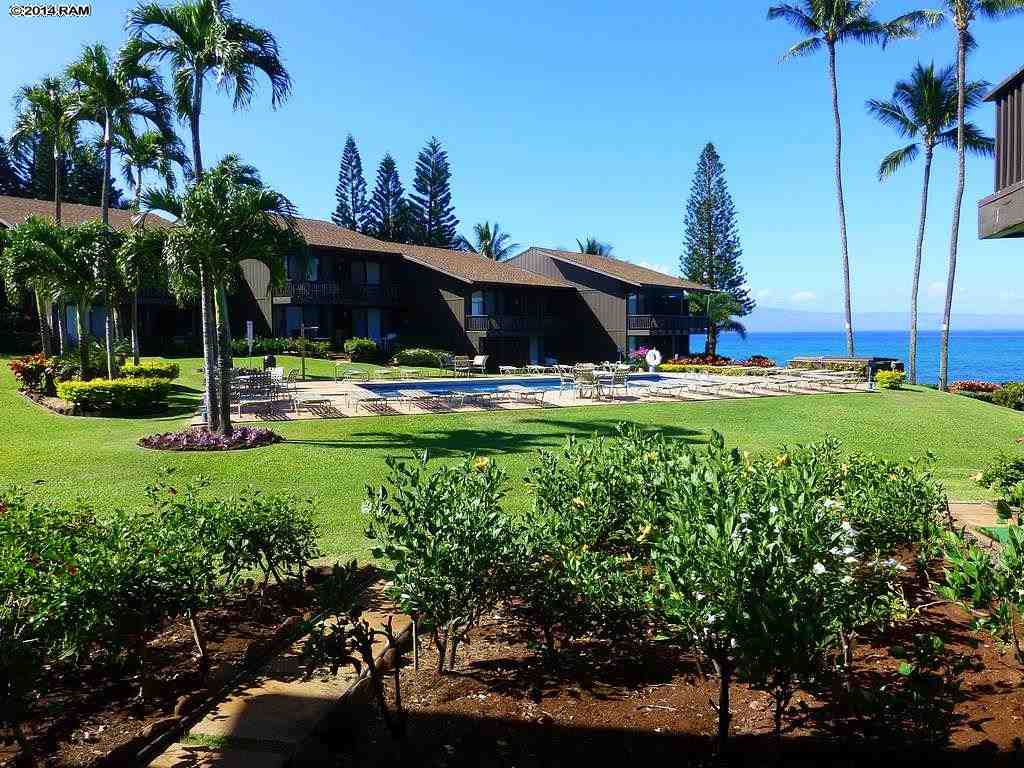 Mahina Surf condo # 107, Lahaina, Hawaii - photo 5 of 29