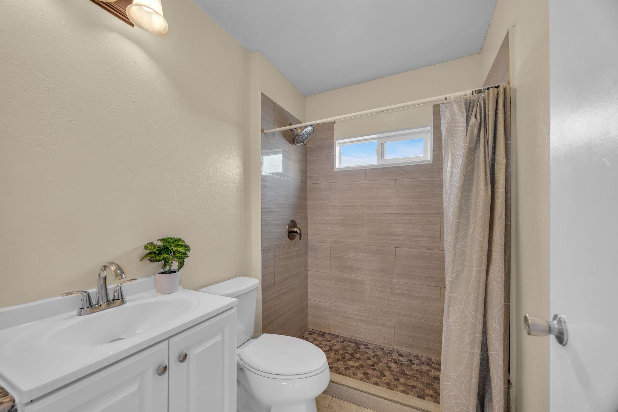 406  Ano St , Kahului home - photo 27 of 37
