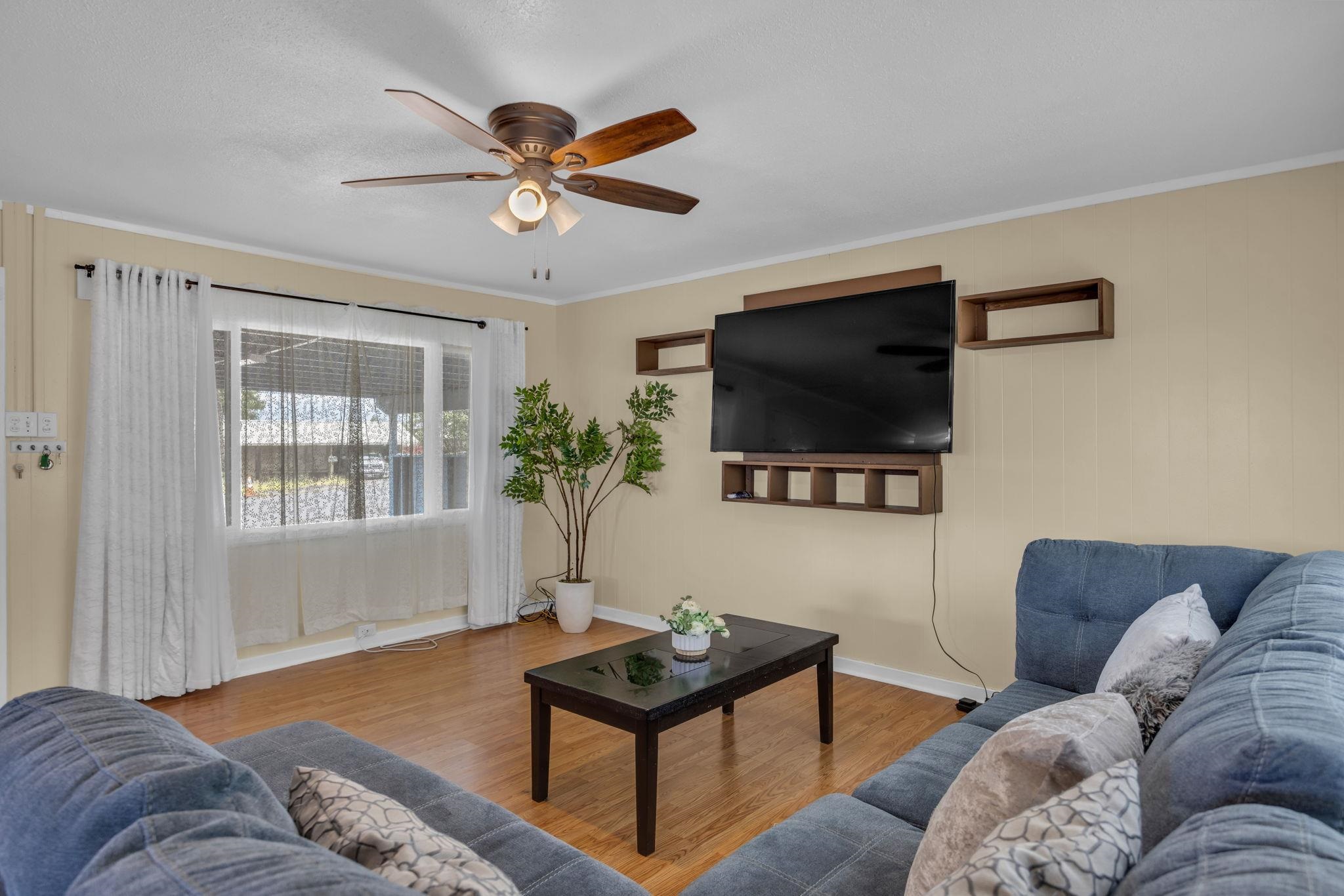 406  Ano St , Kahului home - photo 4 of 37