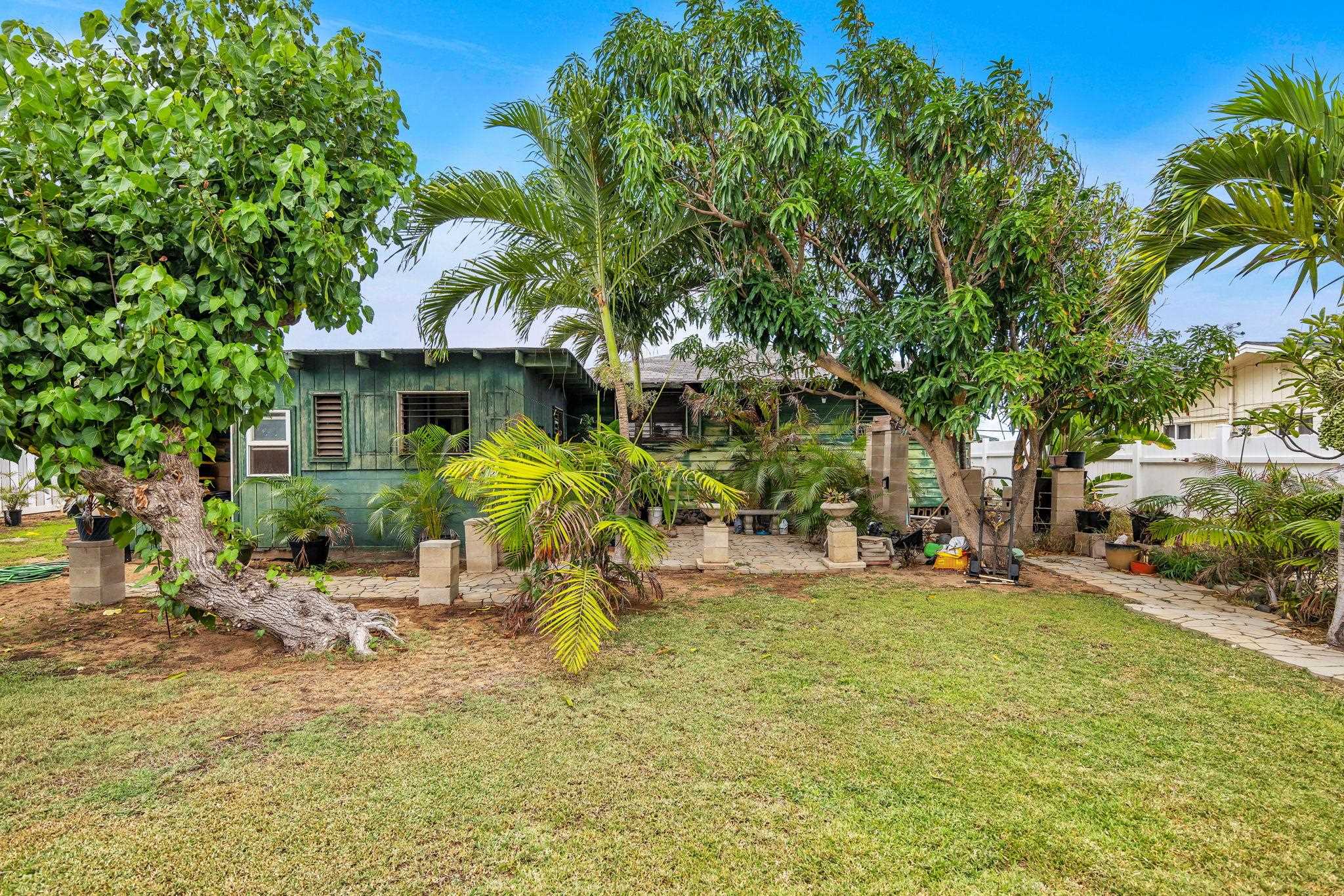 406  Kanaloa Ave , Kahului home - photo 12 of 33