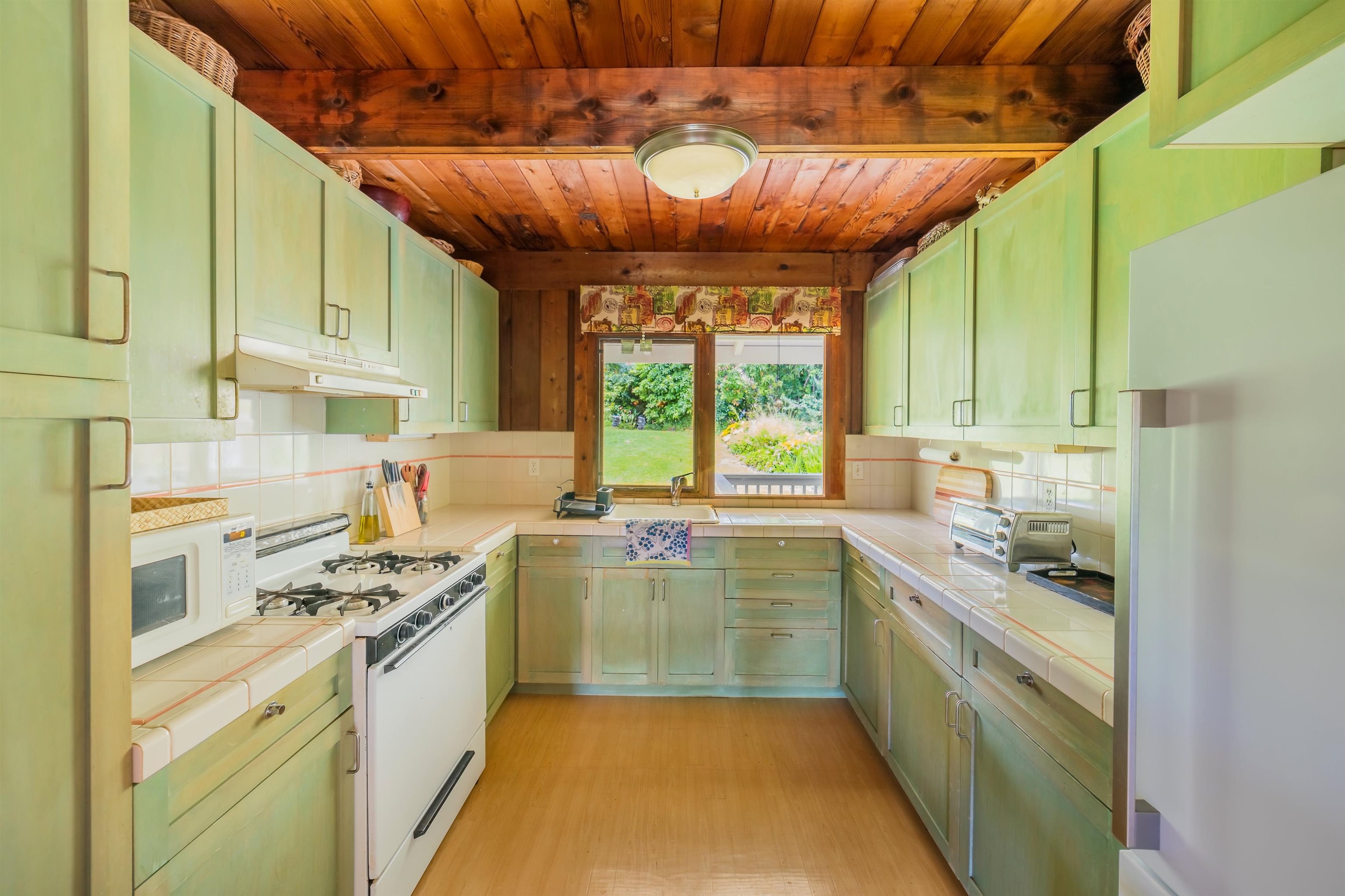 40685  Hana Hwy Kipahulu, Hana home - photo 23 of 35