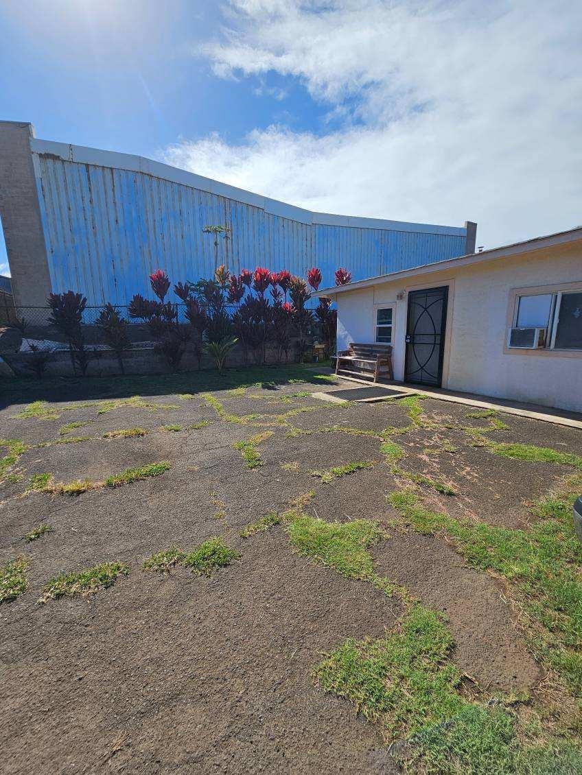 409  Waiehu Beach Rd , Wailuku home - photo 3 of 9