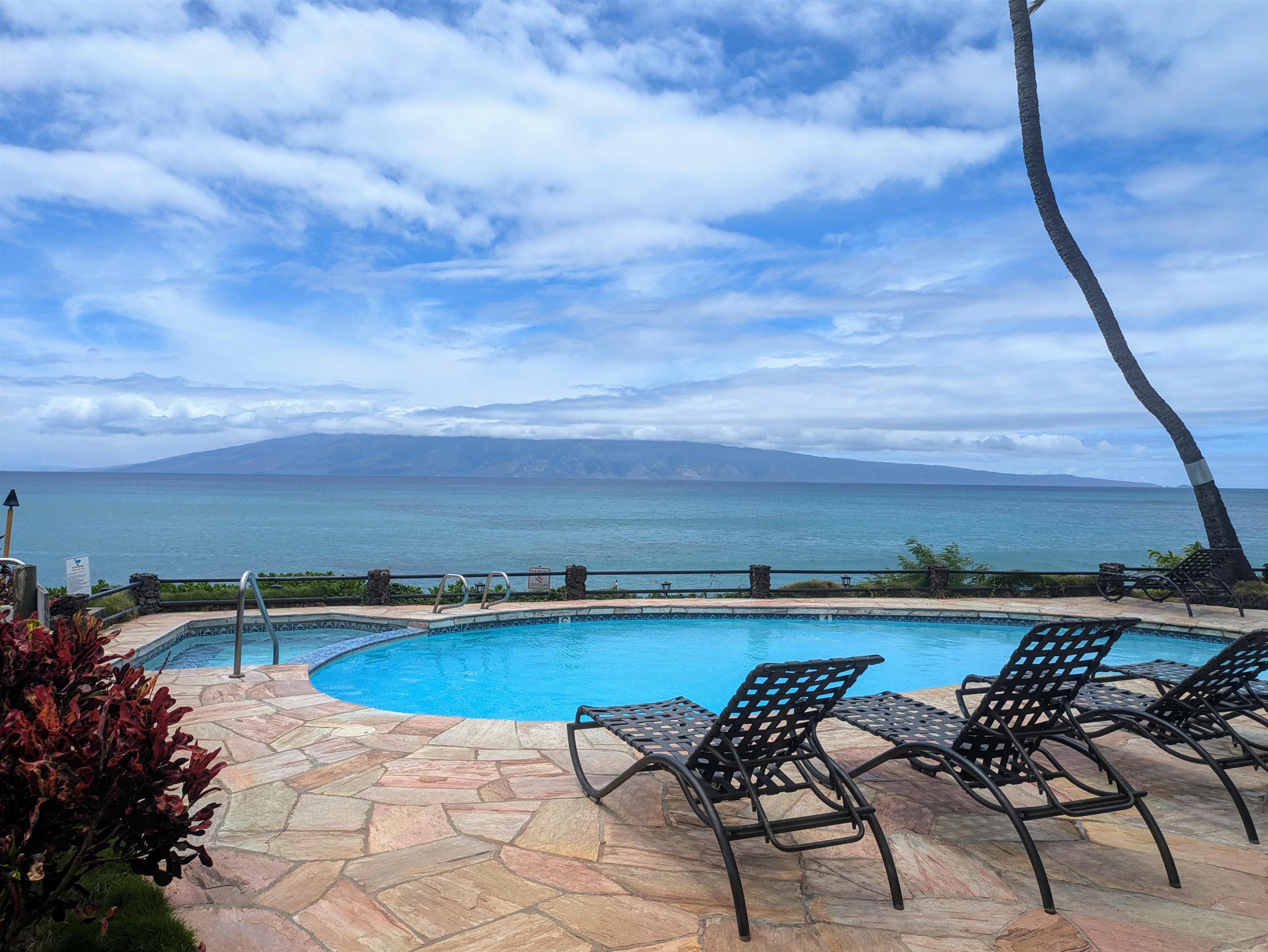 Noelani condo # 114B, Lahaina, Hawaii - photo 21 of 24