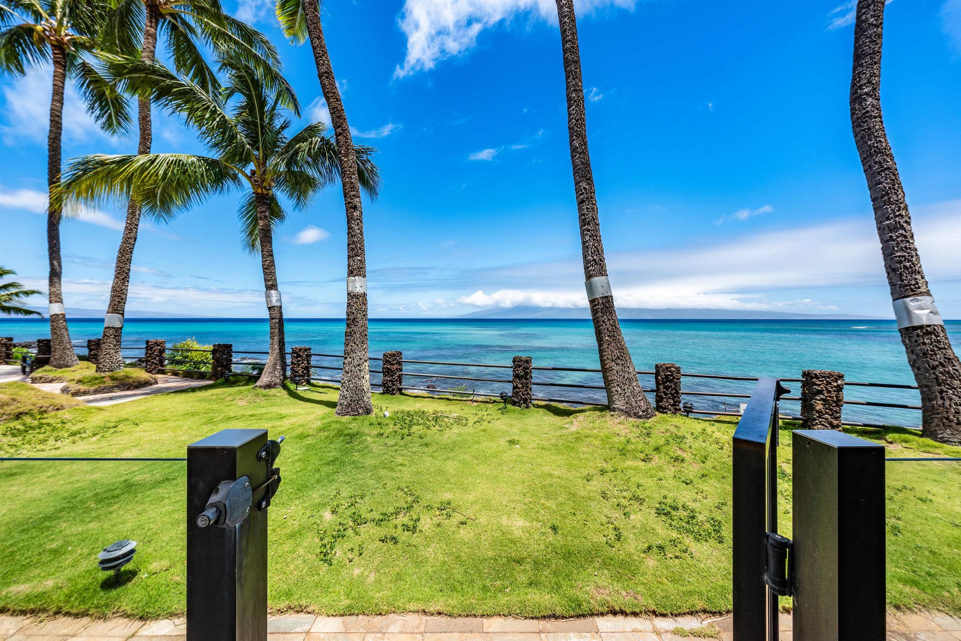 Noelani condo # 118C, Lahaina, Hawaii - photo 10 of 22