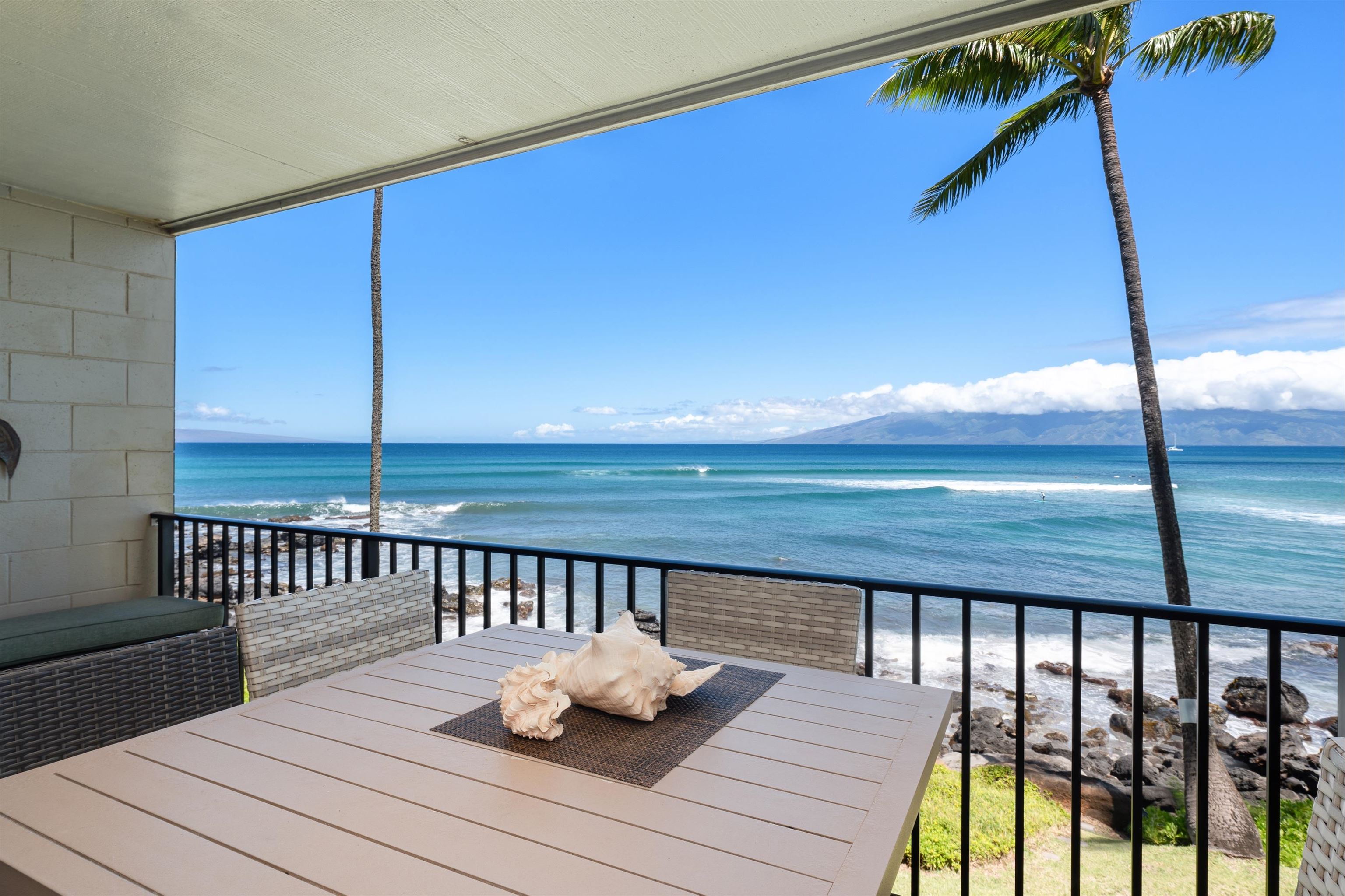 Noelani condo # 206A, Lahaina, Hawaii - photo 2 of 23