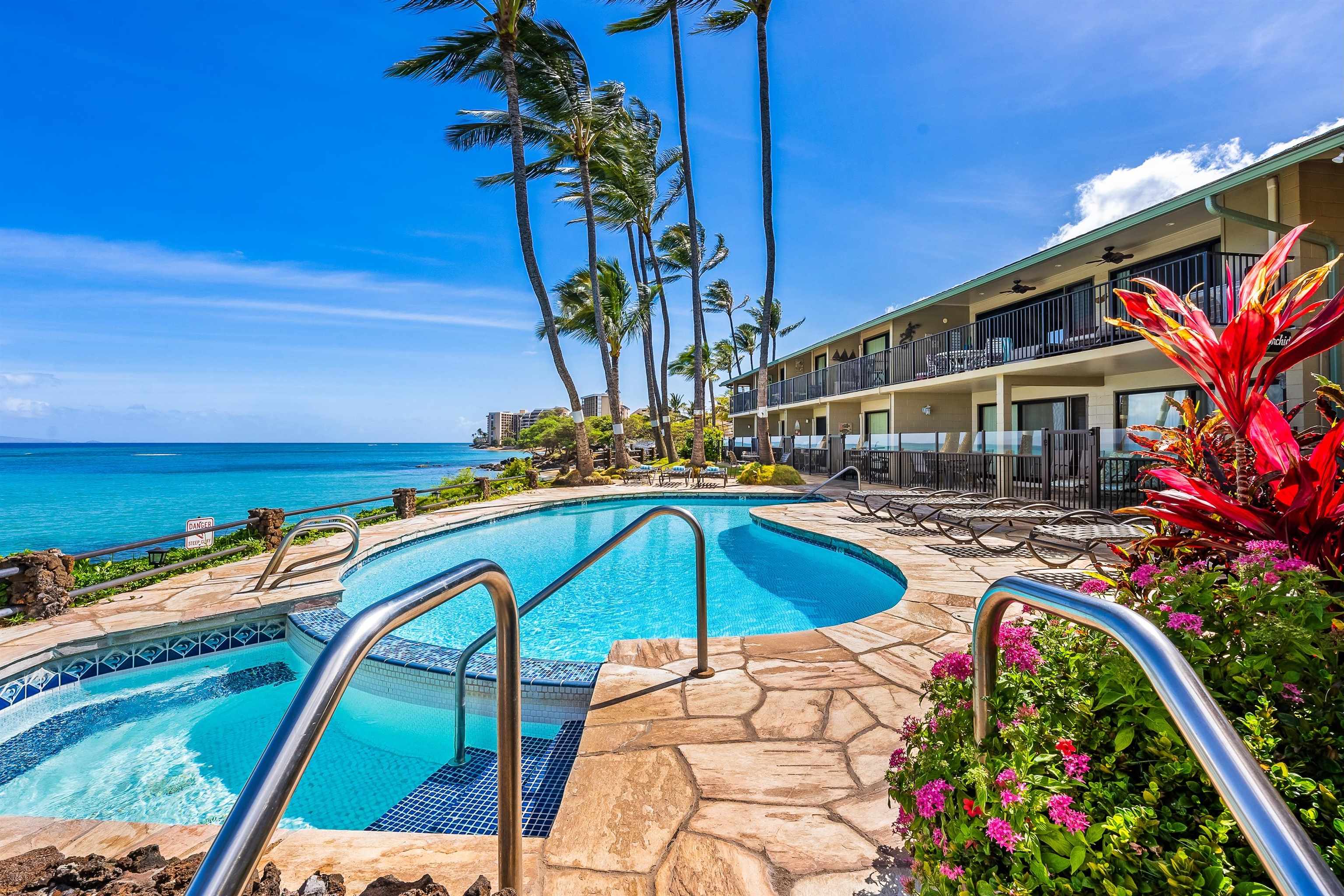 Noelani condo # 206A, Lahaina, Hawaii - photo 15 of 23
