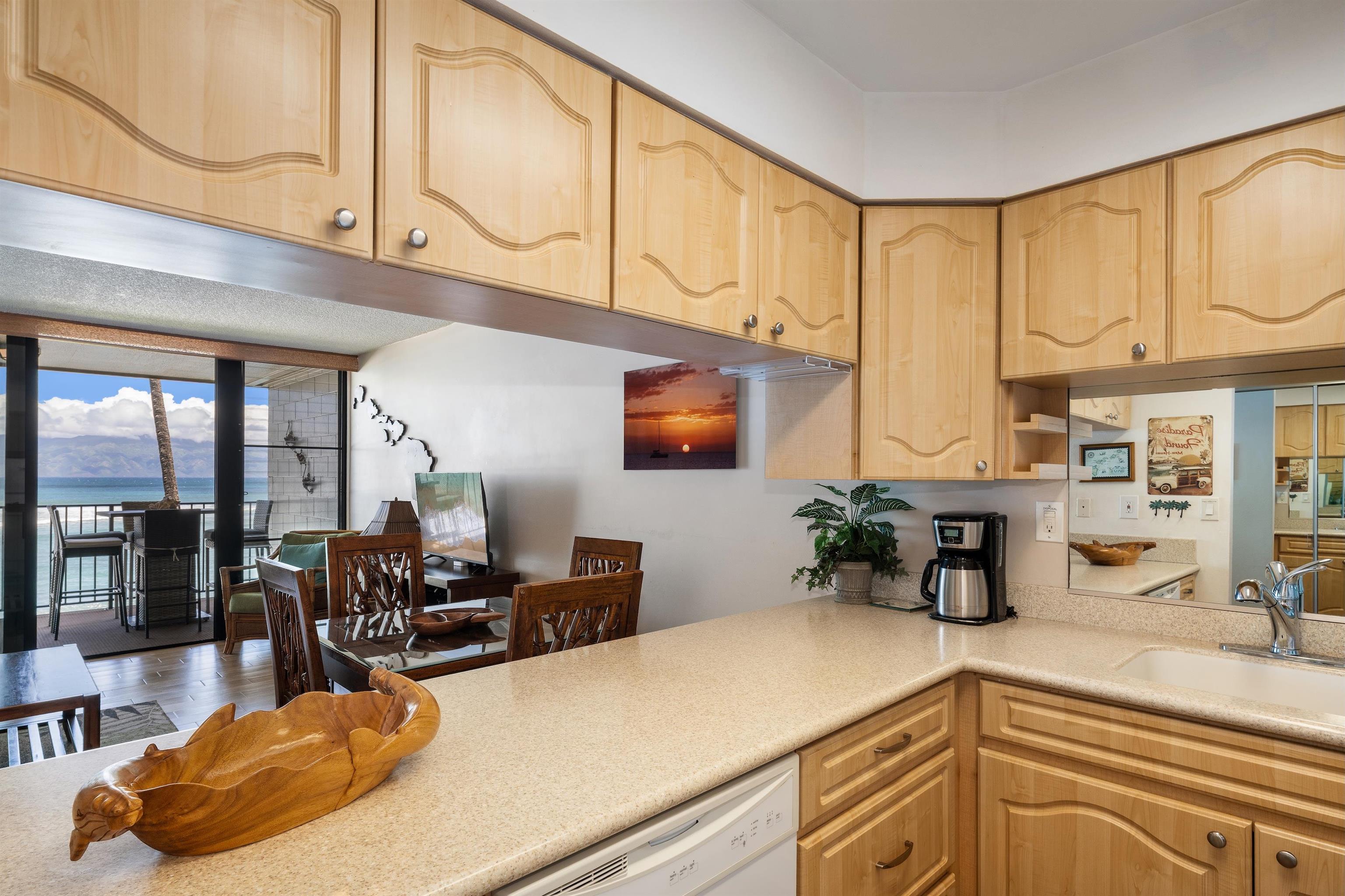 Noelani condo # 206A, Lahaina, Hawaii - photo 5 of 23