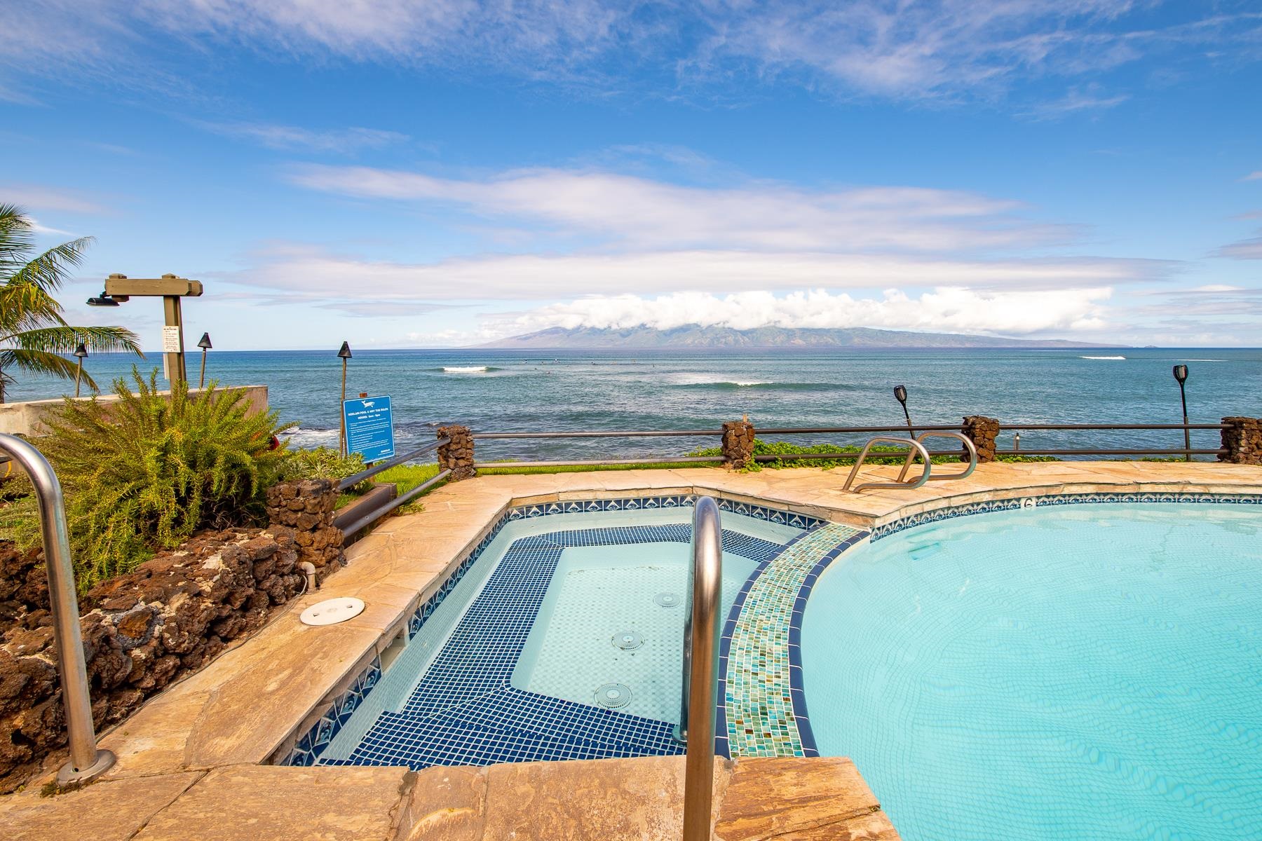 Noelani condo # 212B, Lahaina, Hawaii - photo 18 of 32