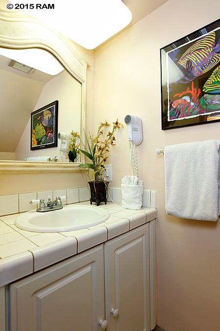 Noelani condo # 306A, Lahaina, Hawaii - photo 17 of 24