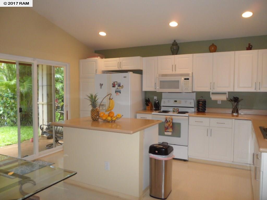 41  Hoowehi Pl , Kahului home - photo 3 of 30