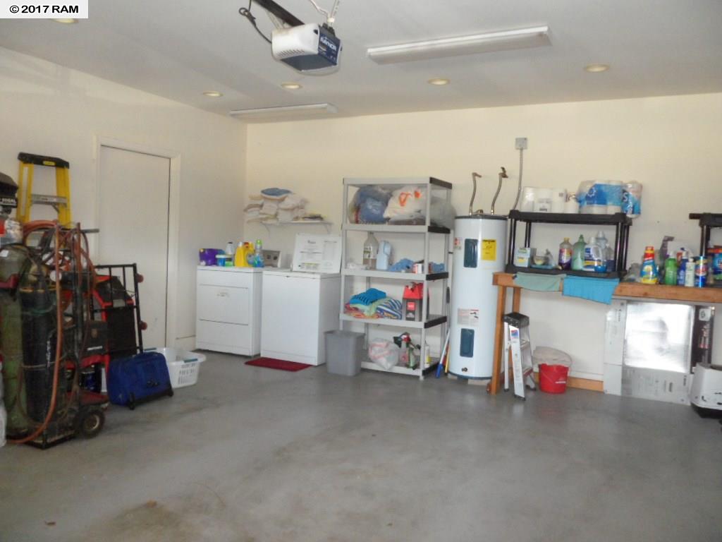 41  Hoowehi Pl , Kahului home - photo 7 of 30