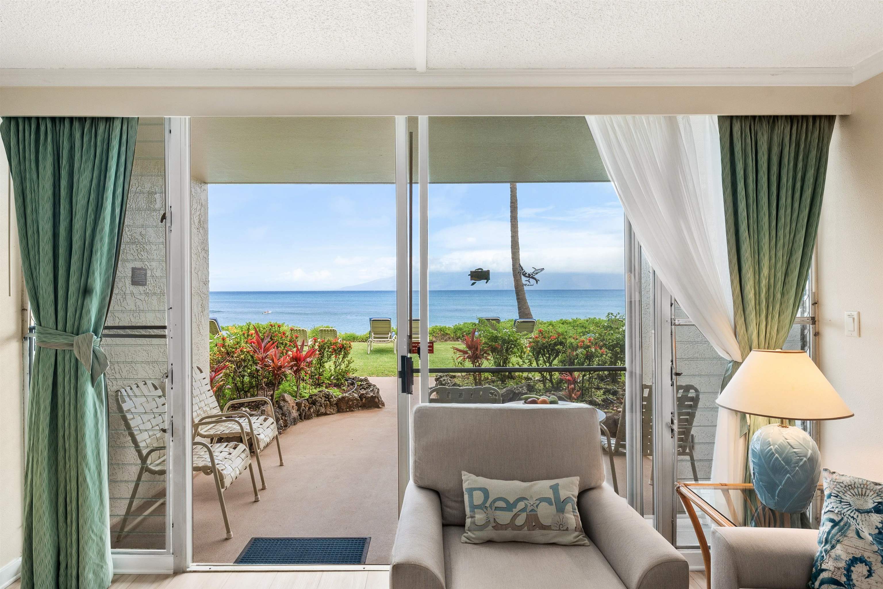 Napili Sunset condo # 119, Lahaina, Hawaii - photo 2 of 15