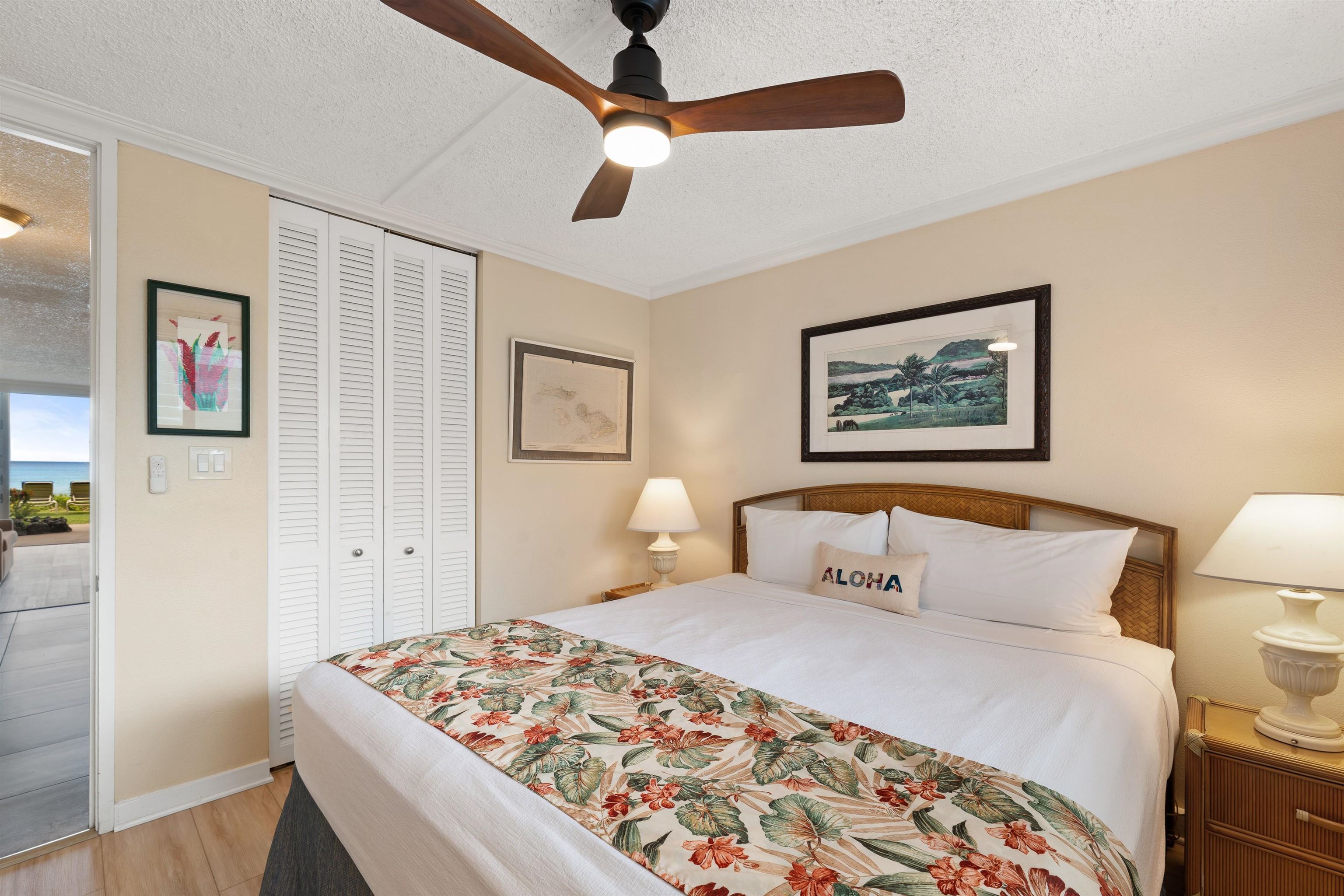 Napili Sunset condo # 119, Lahaina, Hawaii - photo 6 of 15