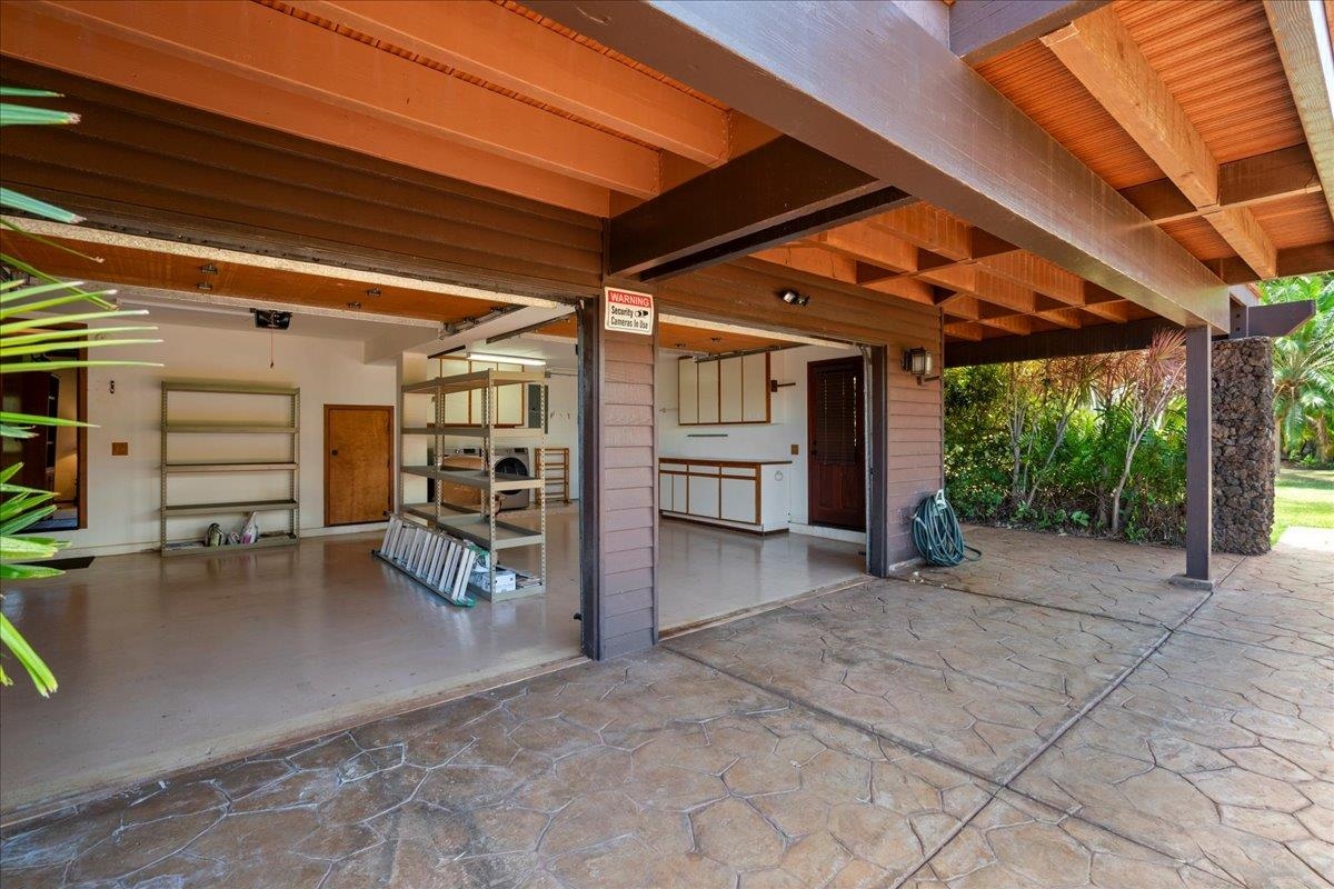 41  Pihaa St Kaanapali Hillside, Kaanapali home - photo 5 of 46