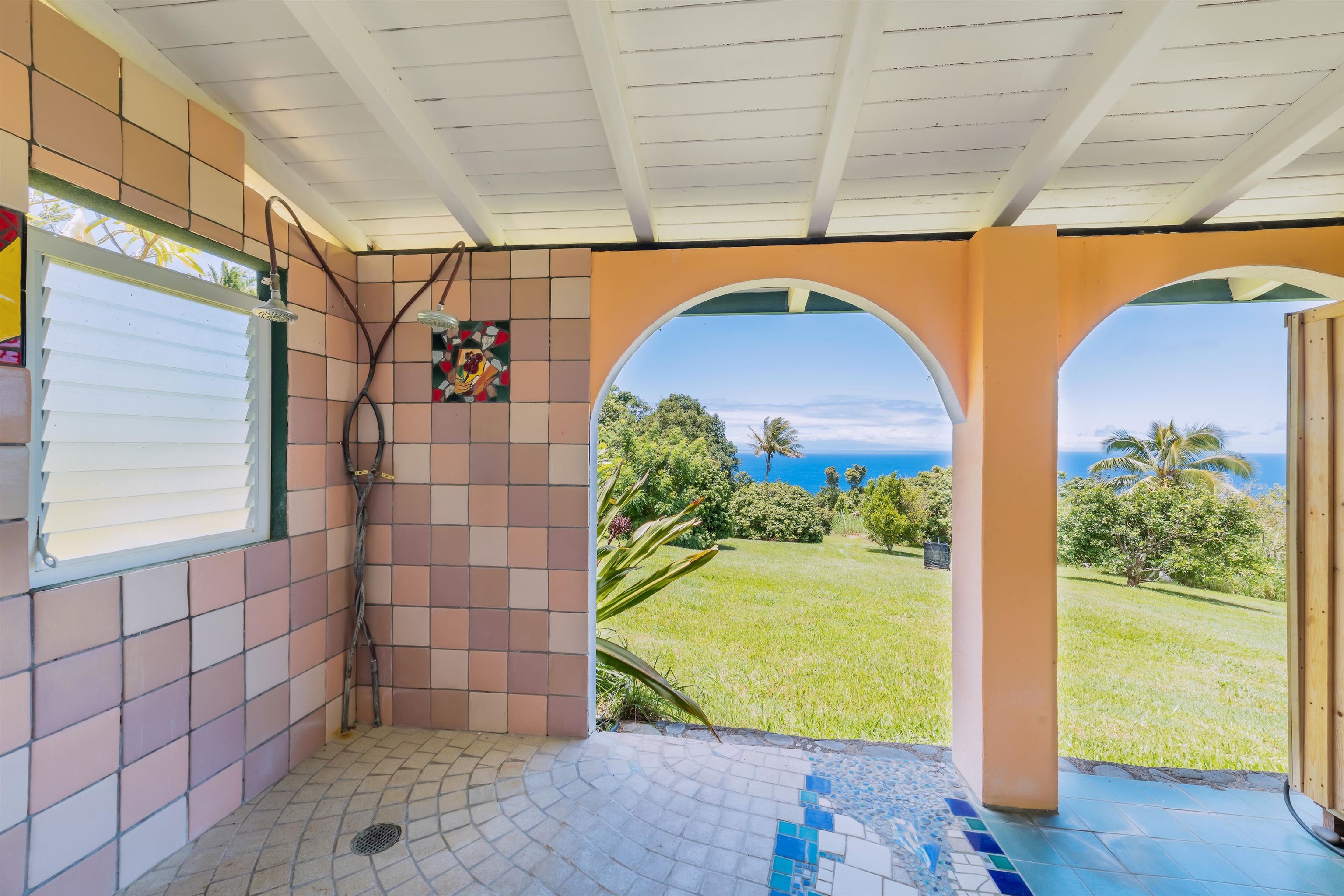 41049  Hana Hwy Kipahulu, Hana home - photo 19 of 38