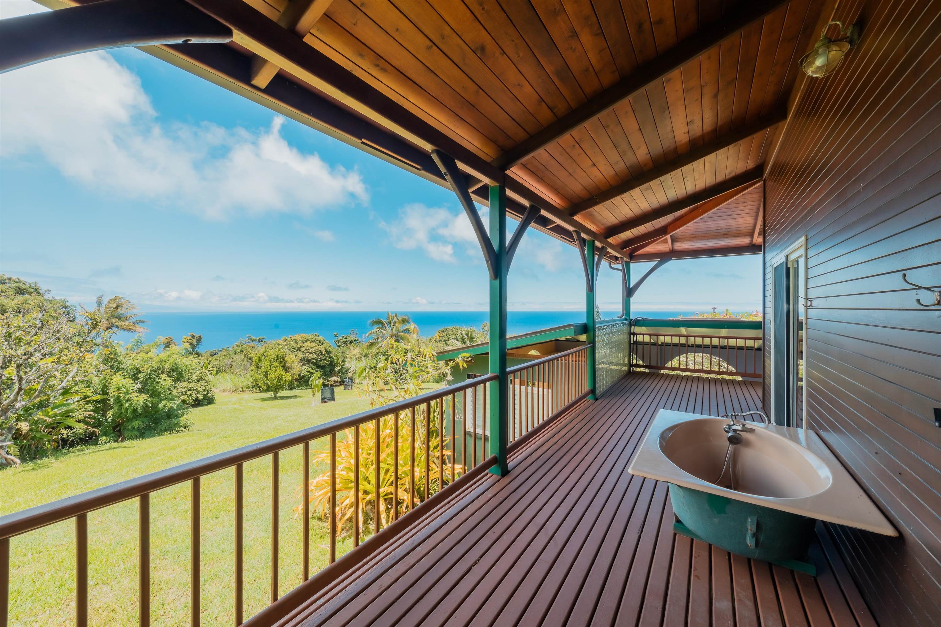 41049  Hana Hwy Kipahulu, Hana home - photo 21 of 38