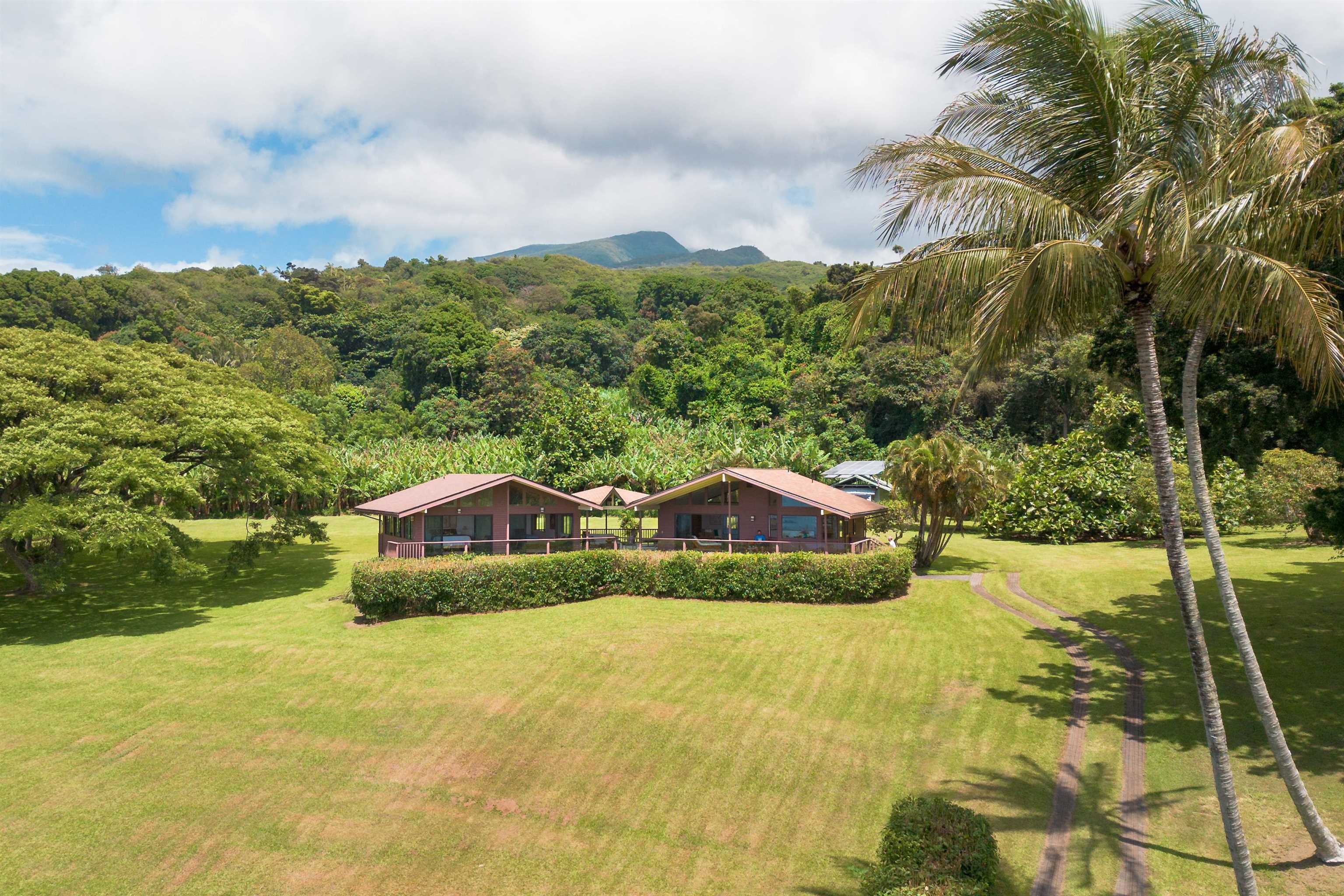 41647  Hana Hwy Kipahulu, Hana home - photo 2 of 30