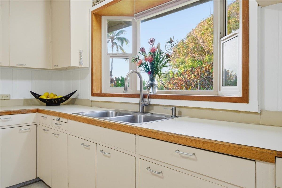 417  Liholiho St Old Sand Hills, Wailuku home - photo 15 of 50