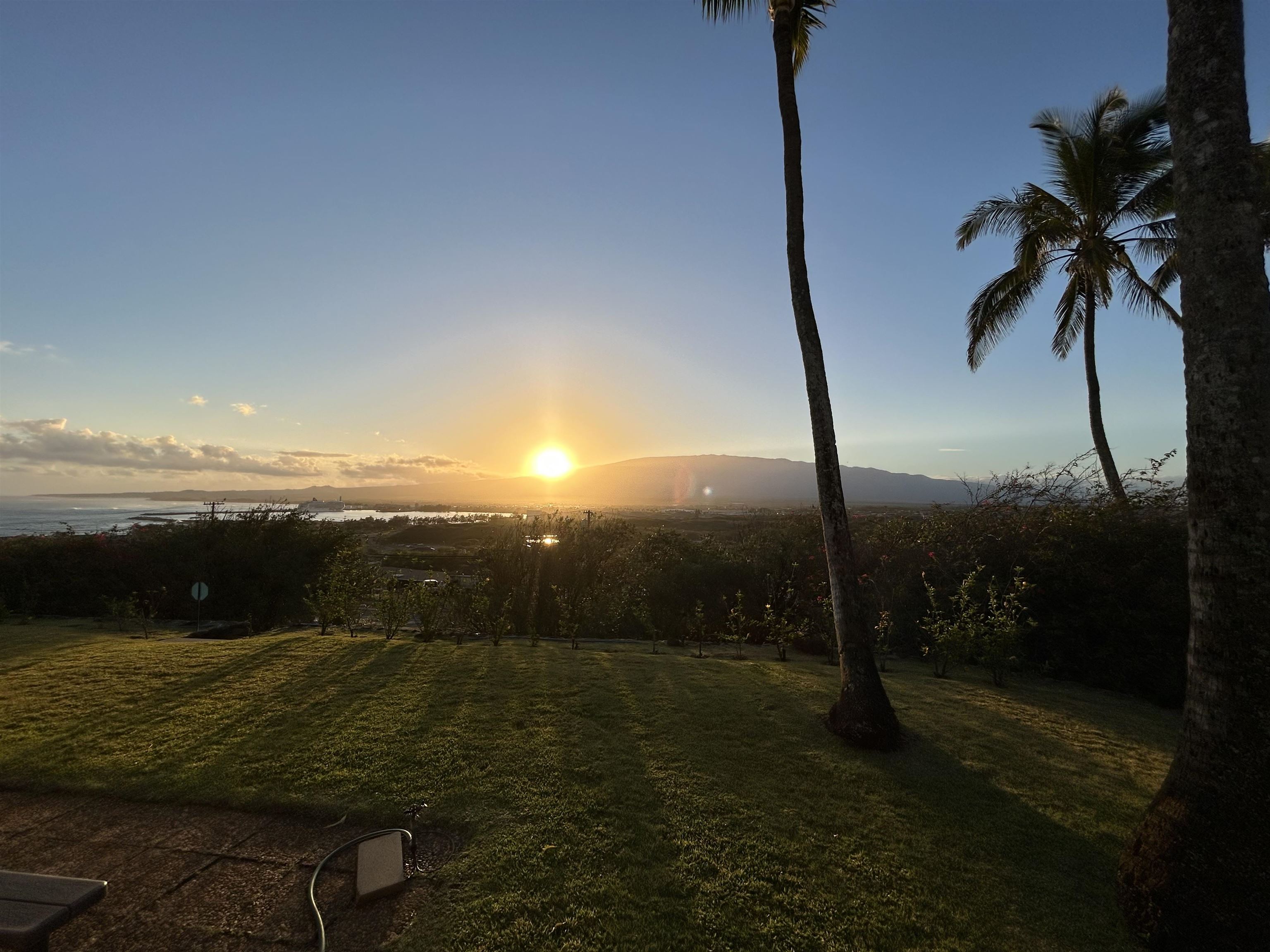 417  Liholiho St Old Sand Hills, Wailuku home - photo 44 of 50