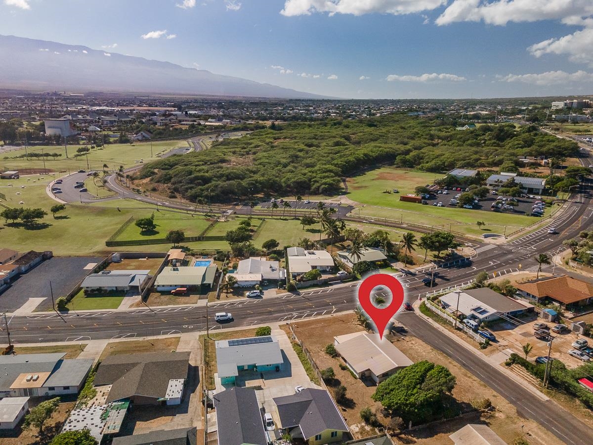 418  Lihi St , Kahului home - photo 3 of 40