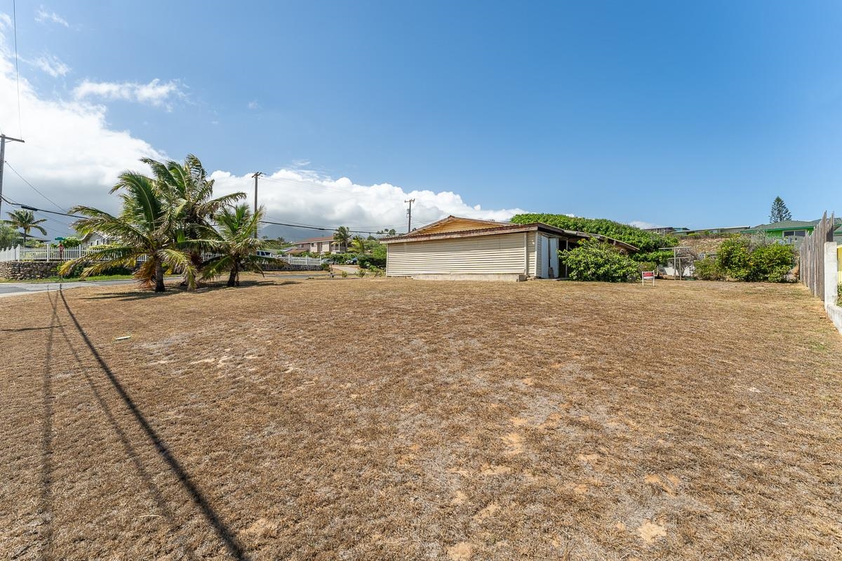 418  Lihi St , Kahului home - photo 7 of 40