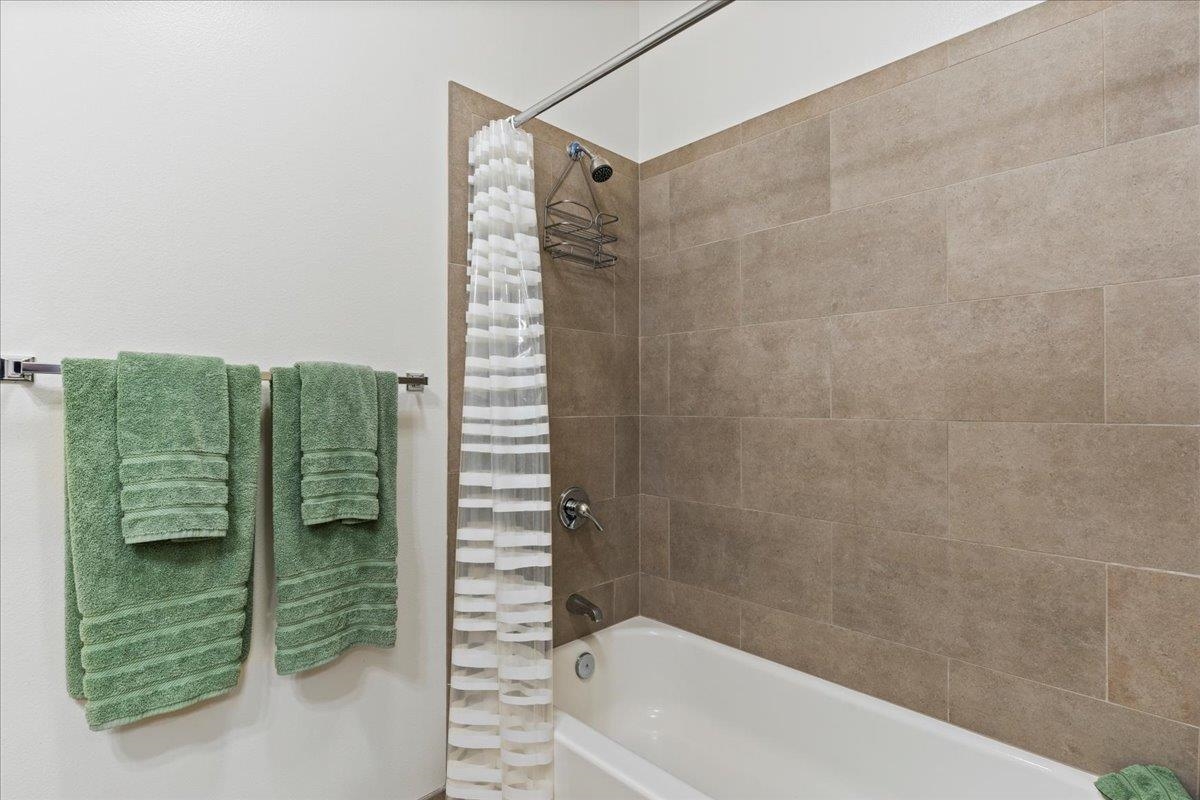 42  Alawa Pl Maui Lani, Kahului home - photo 31 of 50