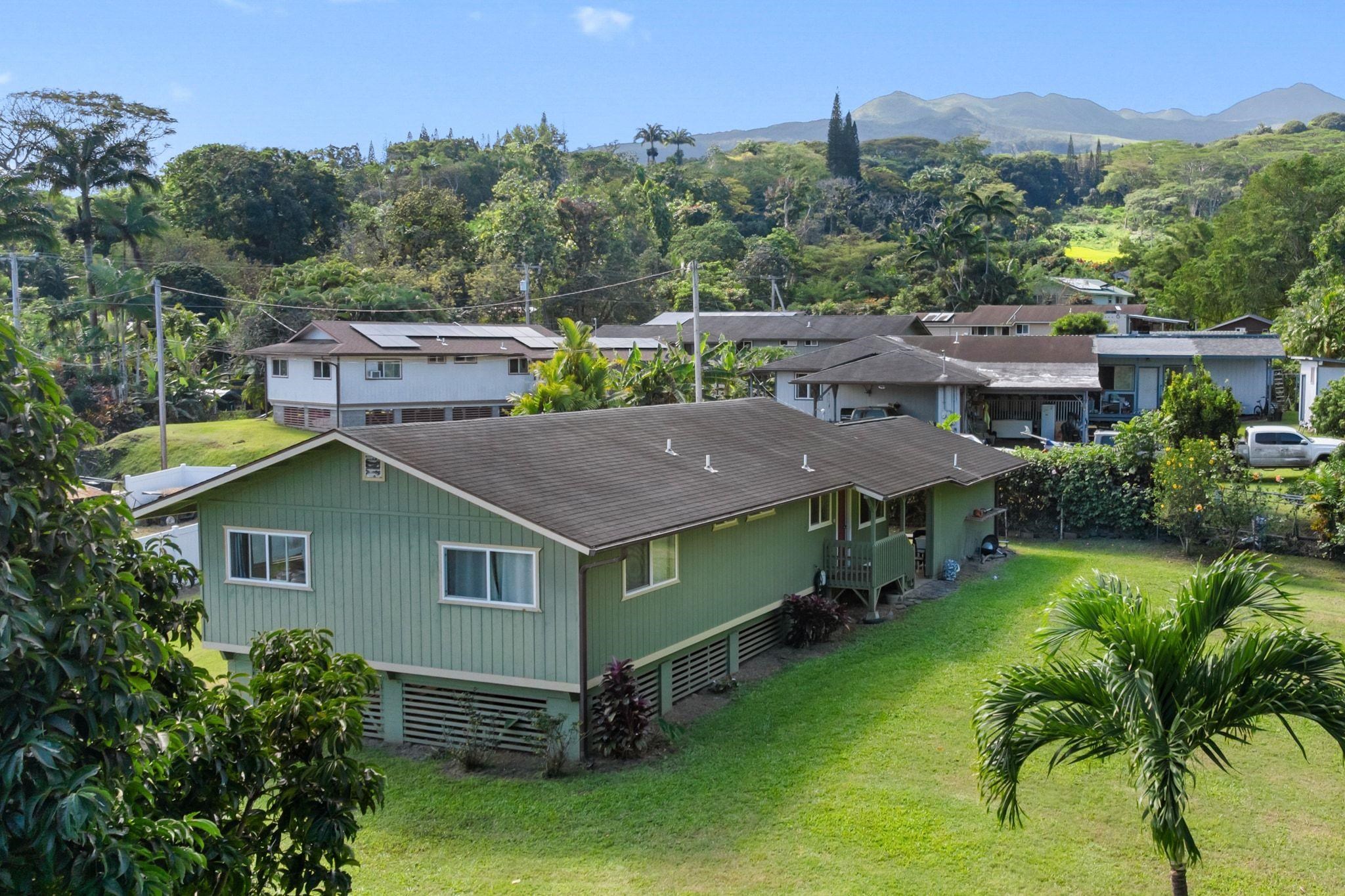 42  Kawai Ola Pl , Hana home - photo 26 of 36